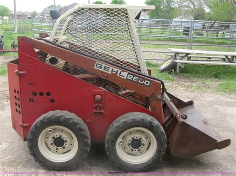 gehl skid steer 2600 specs|gehl hl 2600 for sale.